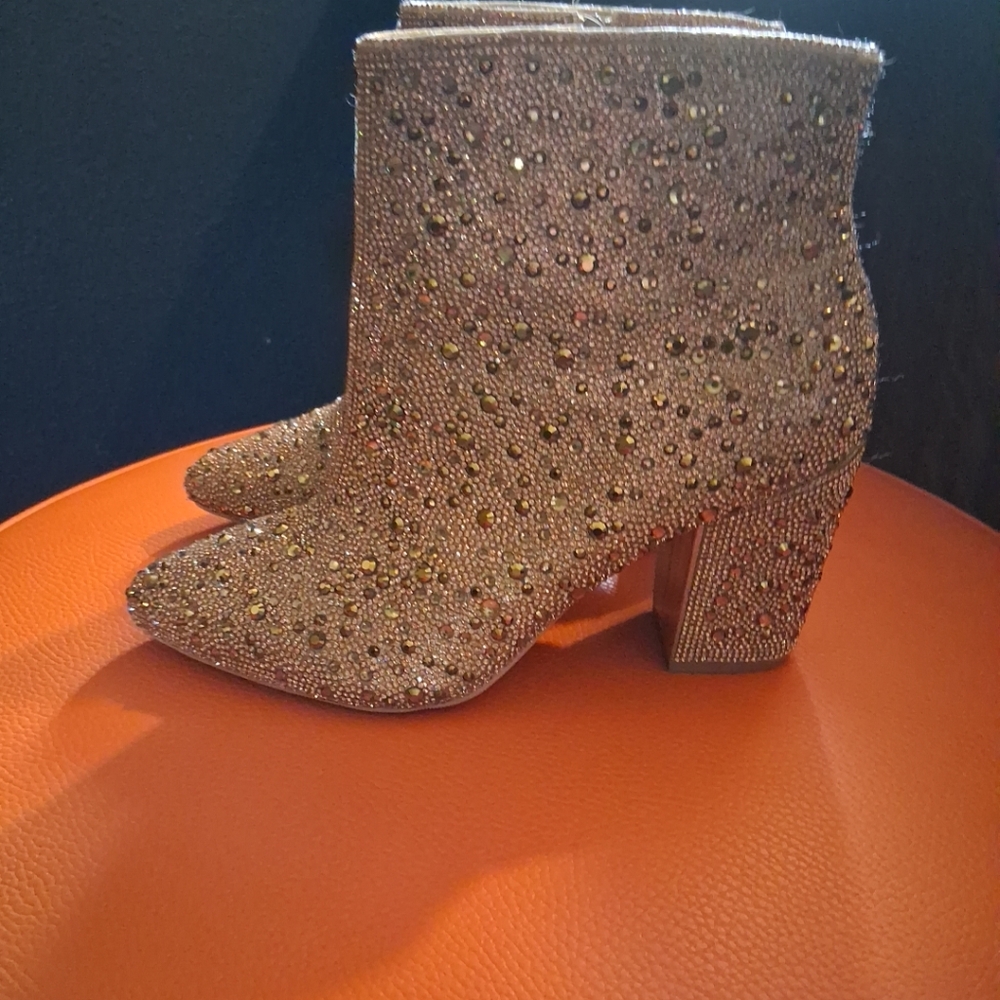 Torrid BETSEY Johnson Multi Stone Bootie  8 Wide Goldish In Color Gem Studded - Picture 2 of 12